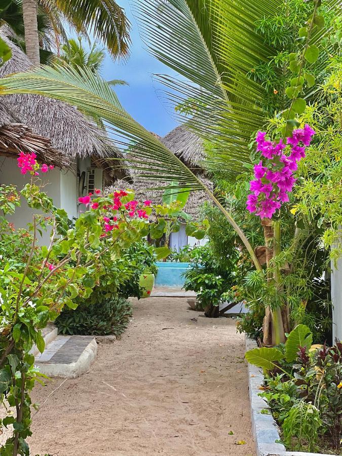 Jambiani White Sands Bungalows Bagian luar foto